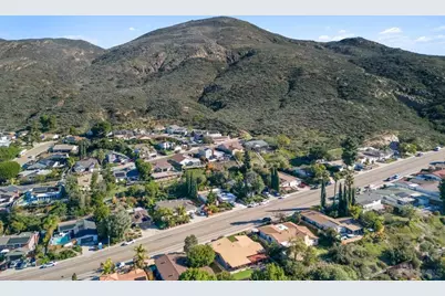  7293 Golfcrest Dr, San Diego, CA 92119 - Photo 28