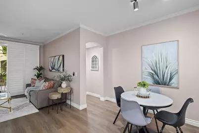  4165 Executive Dr #F107, La Jolla, CA 92037 - Photo 2