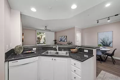  4165 Executive Dr #F107, La Jolla, CA 92037 - Photo 20