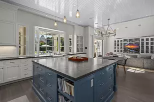 1009 Solymar Dr, La Jolla, CA 92037 - Photo 14