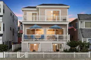 2740 Ocean Front Walk, San Diego, CA 92109 - Photo 1