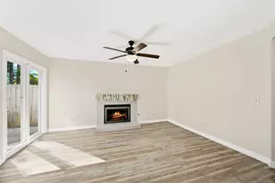 1749 Via Allena, Oceanside, CA 92056 - Photo 4