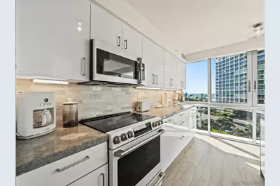  1750 Avenida Del Mundo #404, Coronado, CA 92118 - Photo 20