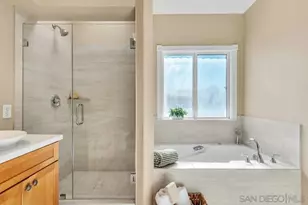 733 H Ave, Coronado, CA 92118 - Photo 40