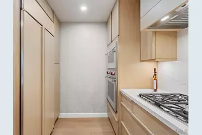  1205 Pacific Hwy #3103, San Diego, CA 92101 - Photo 10