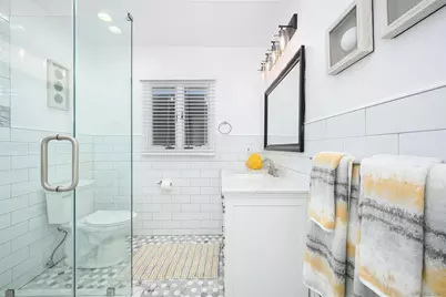  206 E Oceanfront, Newport Beach, CA 92661 - Photo 34