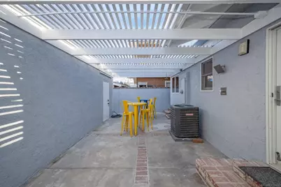  206 E Oceanfront, Newport Beach, CA 92661 - Photo 60