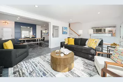  206 E Oceanfront, Newport Beach, CA 92661 - Photo 14