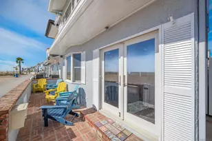 206 E Oceanfront, Newport Beach, CA 92661 - Photo 56
