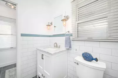  206 E Oceanfront, Newport Beach, CA 92661 - Photo 50