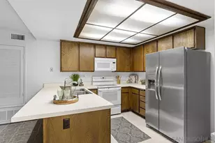 9787 Rimpark Way, San Diego, CA 92124 - Photo 10