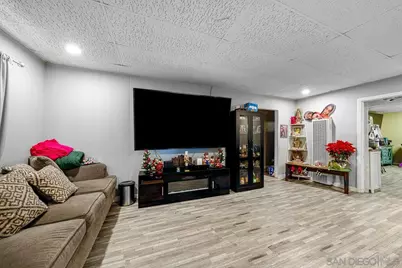  225 Landis Ave, Chula Vista, CA 91910 - Photo 12