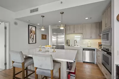  645 Front Street #806, San Diego, CA 92101 - Photo 18