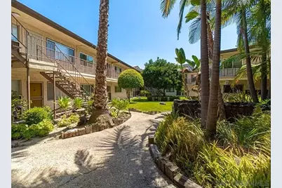  7000 S La Cienega Blvd #29, Inglewood, CA 90302 - Photo 2