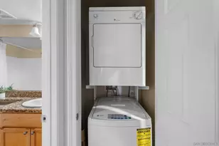 15273 Maturin Dr 28, San Diego, CA 92127 - Photo 8