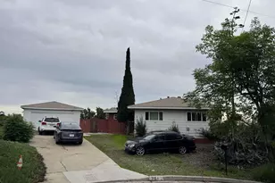 701 Selma Pl, San Diego, CA 92114 - Photo 2