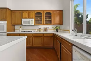 987 Palencia Ct, Chula Vista, CA 91910 - Photo 26