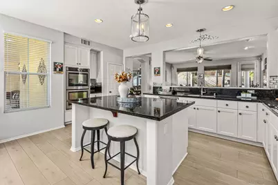  2407 Douglaston Gln, Escondido, CA 92026 - Photo 8