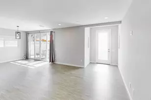 2114 Felspar St, San Diego, CA 92109 - Photo 22