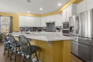 5713 Canoe Dr, Corona, CA 92880 - Photo 10