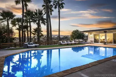  701 E Fallbrook St, Fallbrook, CA 92028 - Photo 1