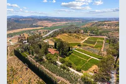  4425 Brodea Ln, Fallbrook, CA 92028 - Photo 1