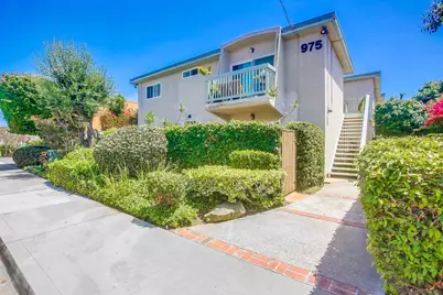  975 Laguna Dr, Carlsbad, CA 92008 - Photo 1