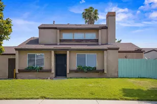 593 Parkview Dr, Lake Elsinore, CA 92530 - Photo 1