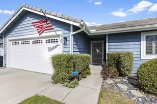 694 Summer View Cir, Encinitas, CA 92024 - Photo 1