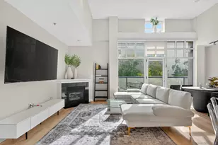 555 Front St, San Diego, CA 92101 - Photo 1