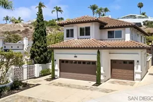 1040 Van Nuys St, San Diego, CA 92109 - Photo 1