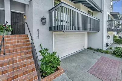  8127 Caminito Mallorca, La Jolla, CA 92037 - Photo 1