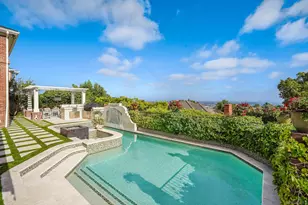 6815 S La Jolla Scenic Dr, La Jolla, CA 92037 - Photo 1
