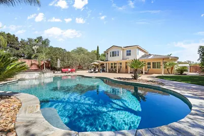  824 Hillcrest Ter, Fallbrook, CA 92028 - Photo 1