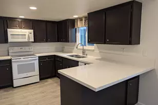 2142 Grand Ave, San Diego, CA 92109 - Photo 1