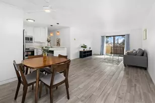 4647 Pico St, San Diego, CA 92109 - Photo 1