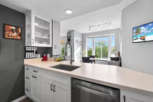 2400 Fifth Ave, San Diego, CA 92101 - Photo 1