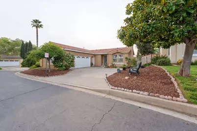  2123 Fiori Dr, Vista, CA 92084 - Photo 1