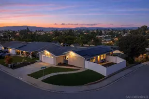 1217 Juliette Pl, Fallbrook, CA 92028 - Photo 1