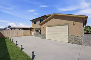 9676 Cypress Vale Dr, Lakeside, CA 92040 - Photo 1