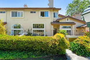 4050 Porte de Palmas, San Diego, CA 92122 - Photo 1