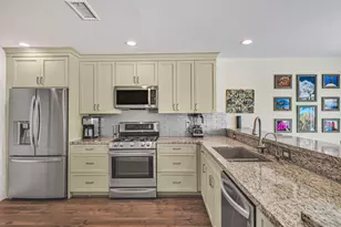 1045 Santa Helena Park Ct, Solana Beach, CA 92075 - Photo 1