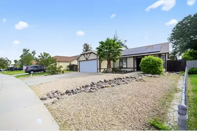  1072 Violet Street, Hemet, CA 92545 - Photo 1