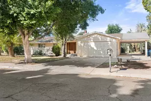 250 S Santa Rosa Ave, El Centro, CA 92243 - Photo 1