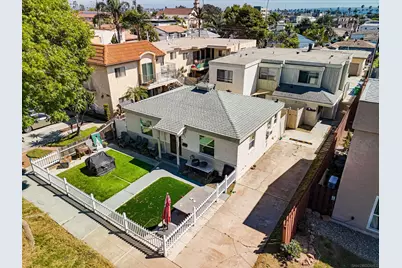  935 Chalcedony Street, San Diego, CA 92109 - Photo 1