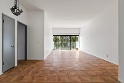  8328 Regents Rd #3G, San Diego, CA 92122 - Photo 1
