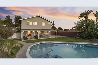  2724 Chestnut Ave, Carlsbad, CA 92010 - Photo 1