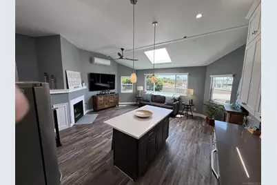  880 Home Ave #F, Carlsbad, CA 92008 - Photo 1