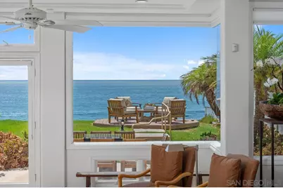  538 Fourth St, Encinitas, CA 92024 - Photo 1