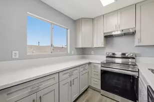 621 D St, Chula Vista, CA 91910 - Photo 1